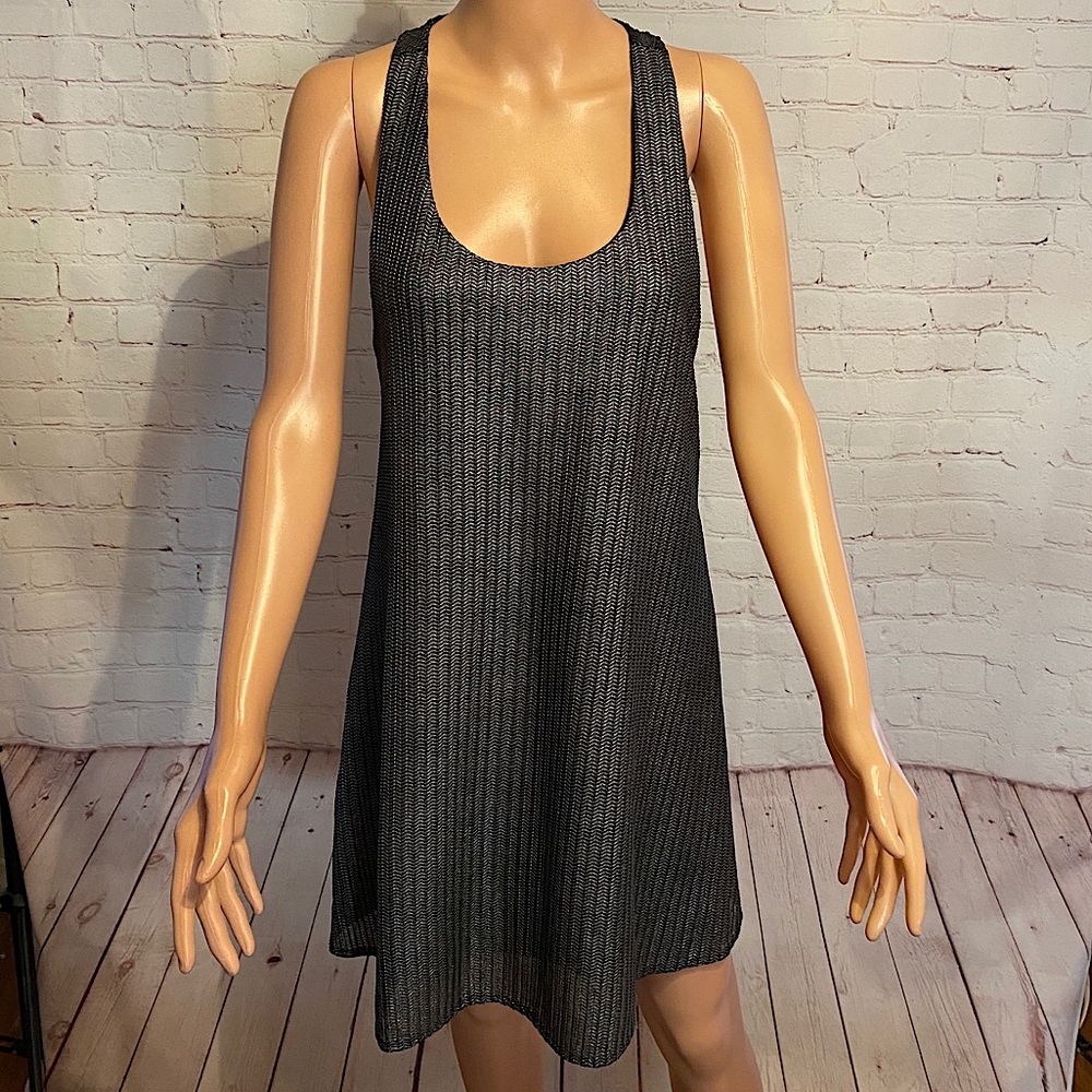 Lucca Couture beautiful silver textured dress size medium contemporary